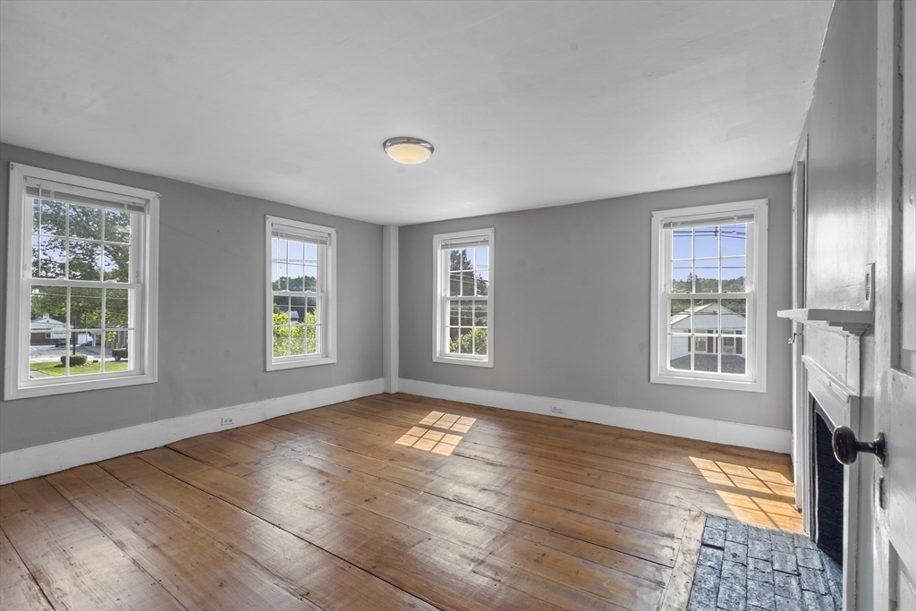 2 Princeton Road Sterling, MA 01564 - Photo 17 of 32