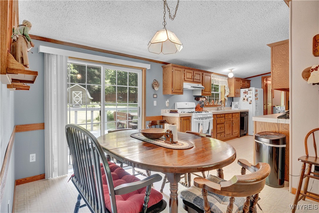 9691 South Protection Road Holland, NY 14080 - Photo 12 of 30