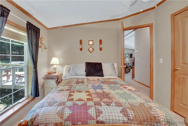 $240,000 | 9691 South Protection Road, Holland, NY 14080