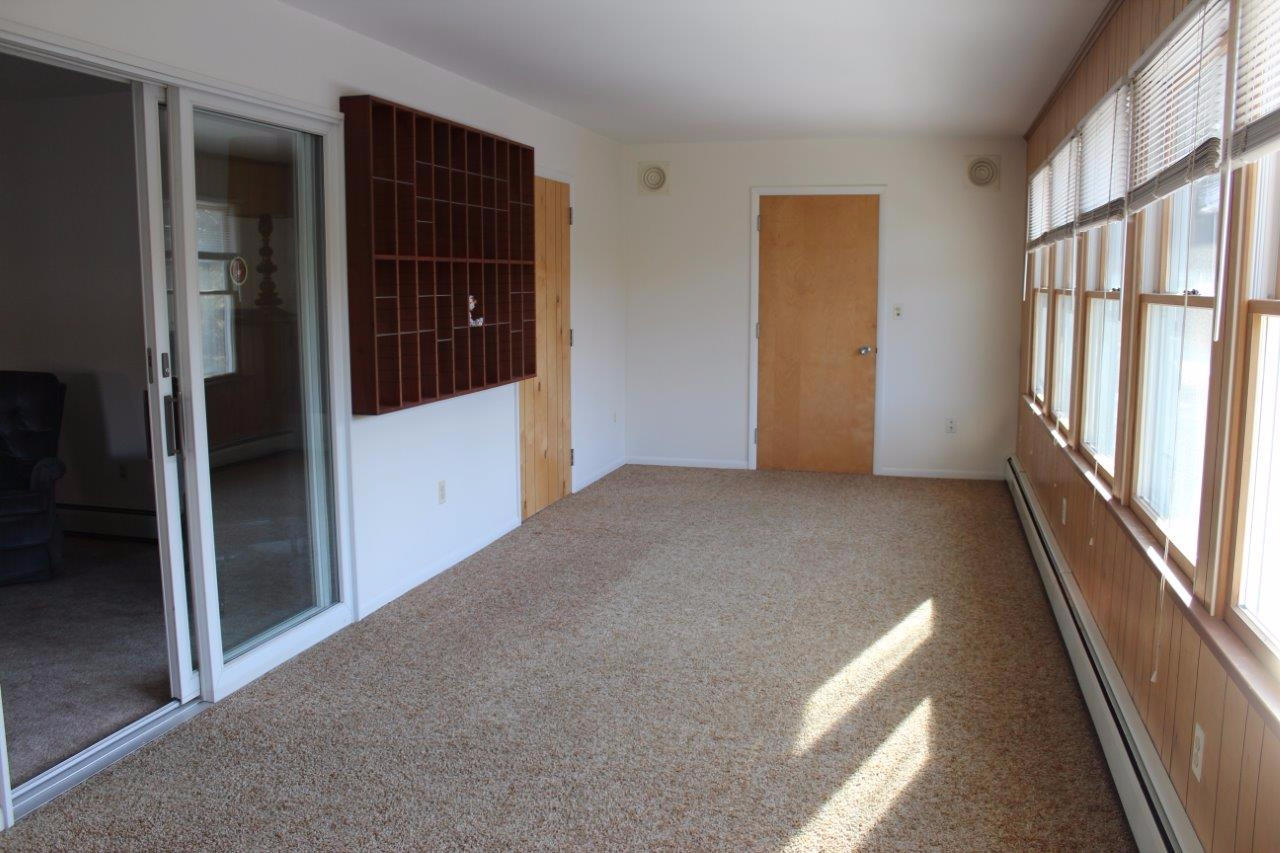13975 Slade Road Cheboygan, MI 49721 - Photo 12 of 18 Gallery Image 12