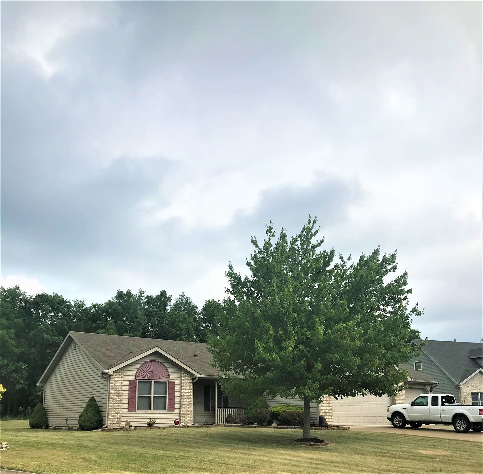 140 West Chapel Chase Drive Decatur, IN 46733 - Photo 1 of 17