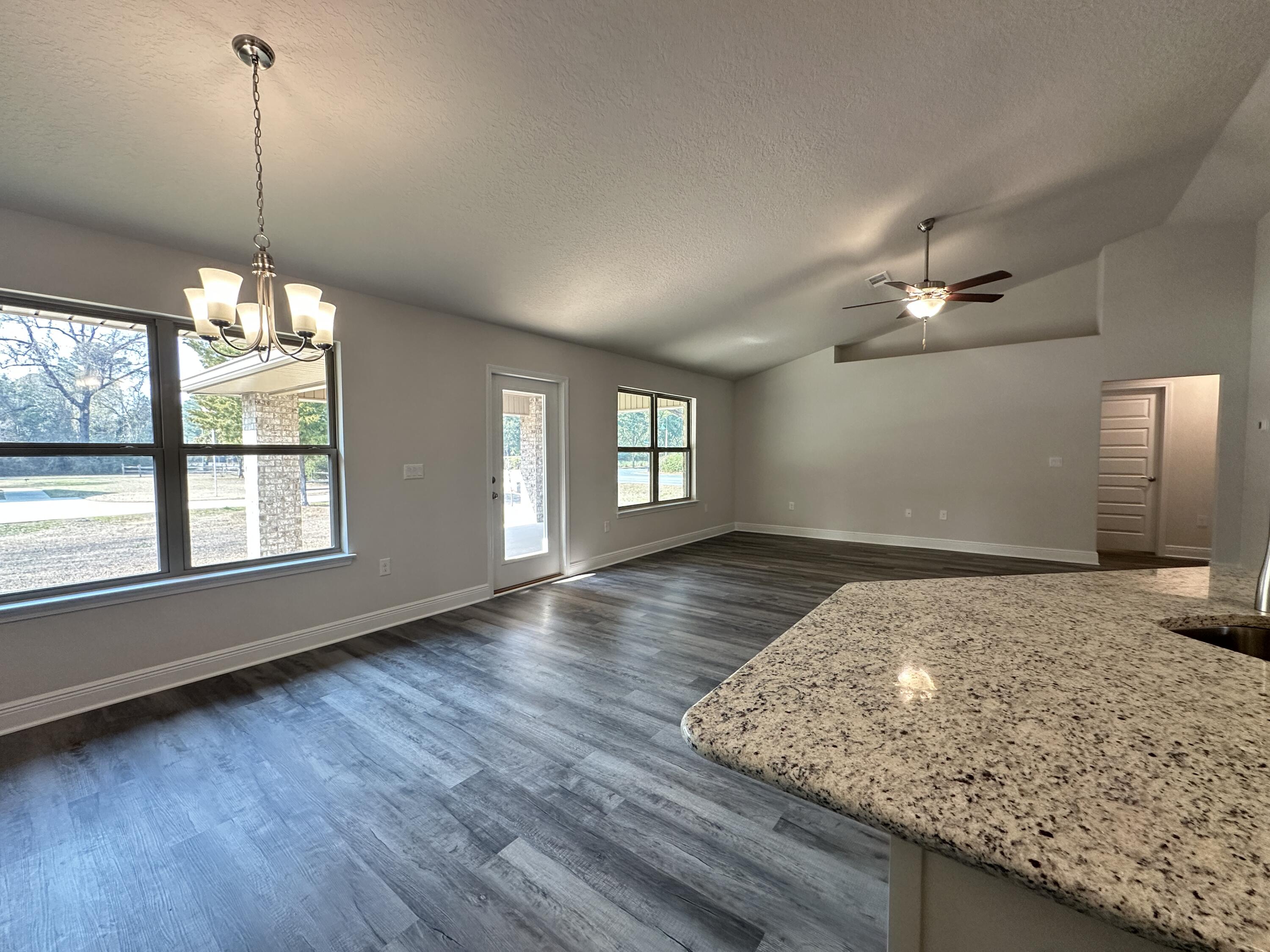 5908 Silvercrest Boulevard Crestview, FL 32536 - Photo 13 of 35 IMG_9865