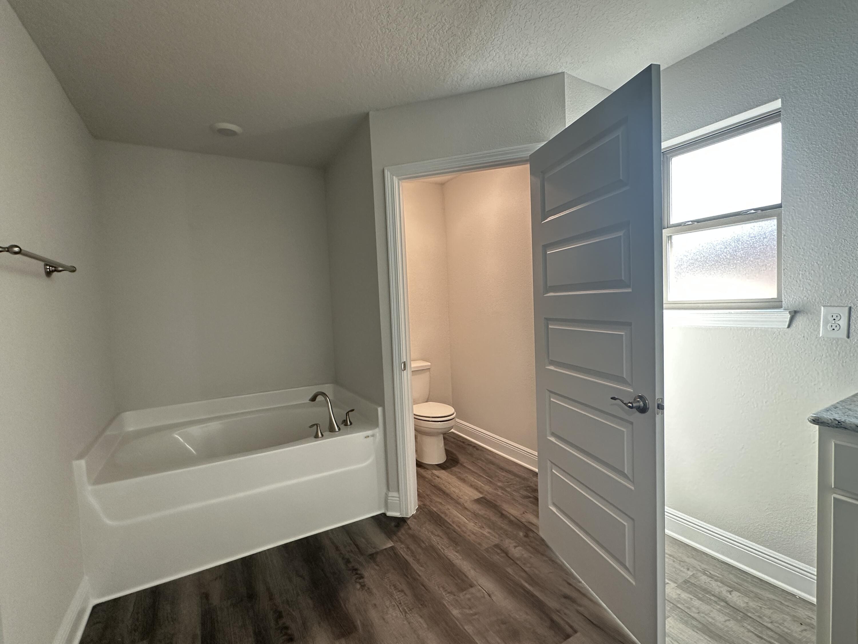 5908 Silvercrest Boulevard Crestview, FL 32536 - Photo 28 of 35 IMG_9872