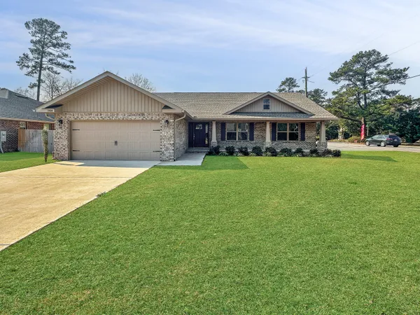 $349,970 | 5908 Silvercrest Boulevard, Crestview, FL 32536