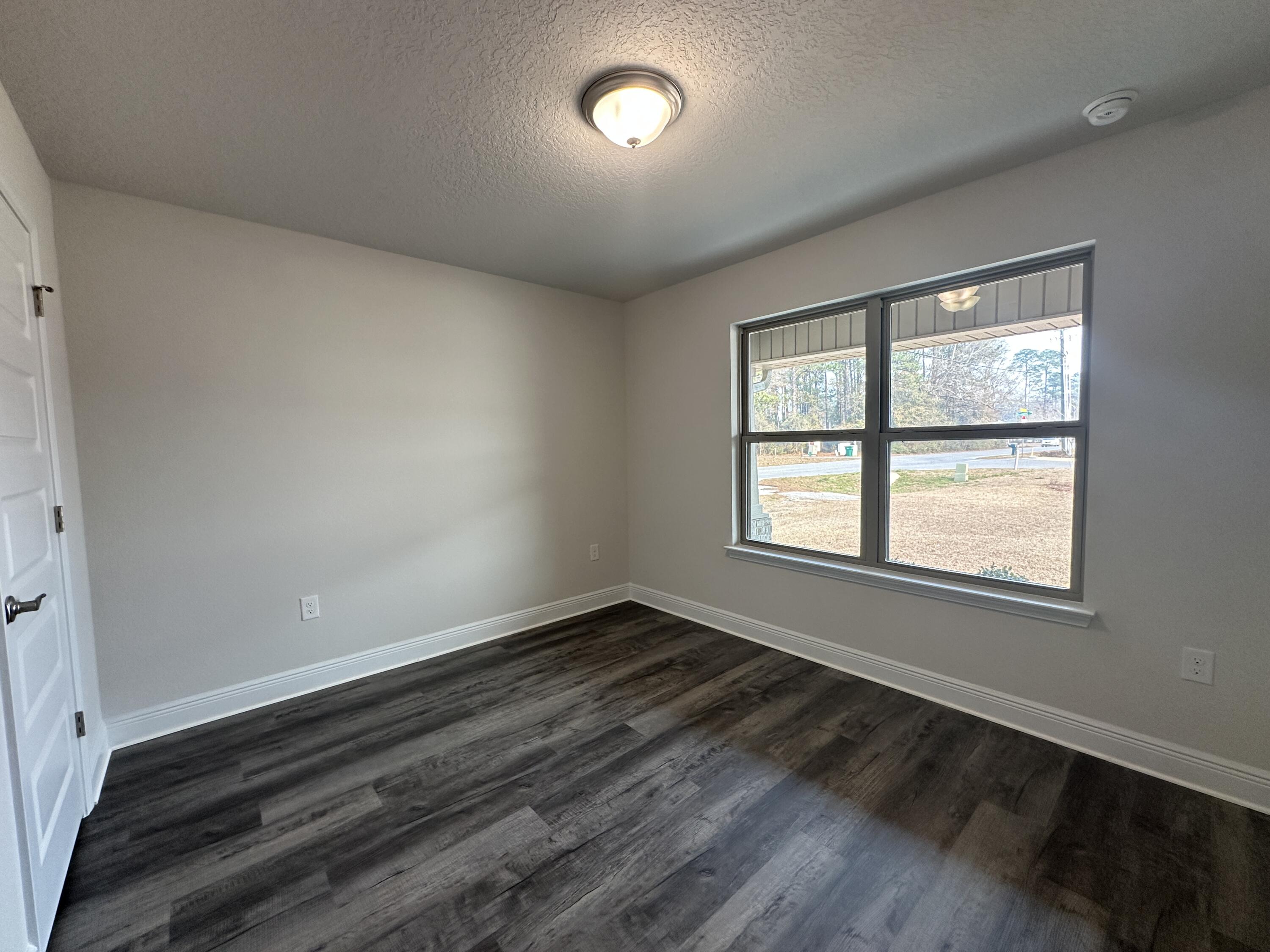 5908 Silvercrest Boulevard Crestview, FL 32536 - Photo 32 of 35 IMG_9881