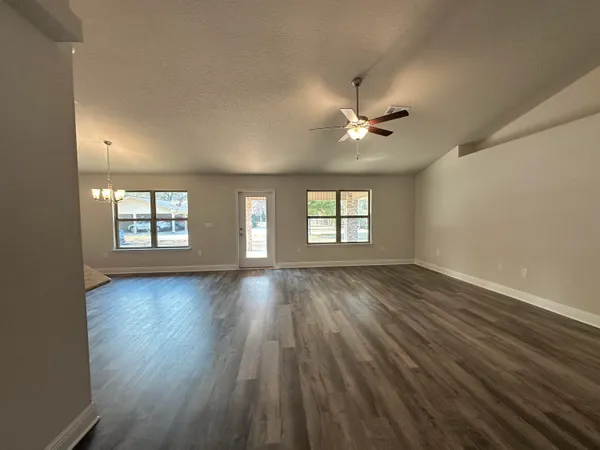$349,970 | 5908 Silvercrest Boulevard, Crestview, FL 32536