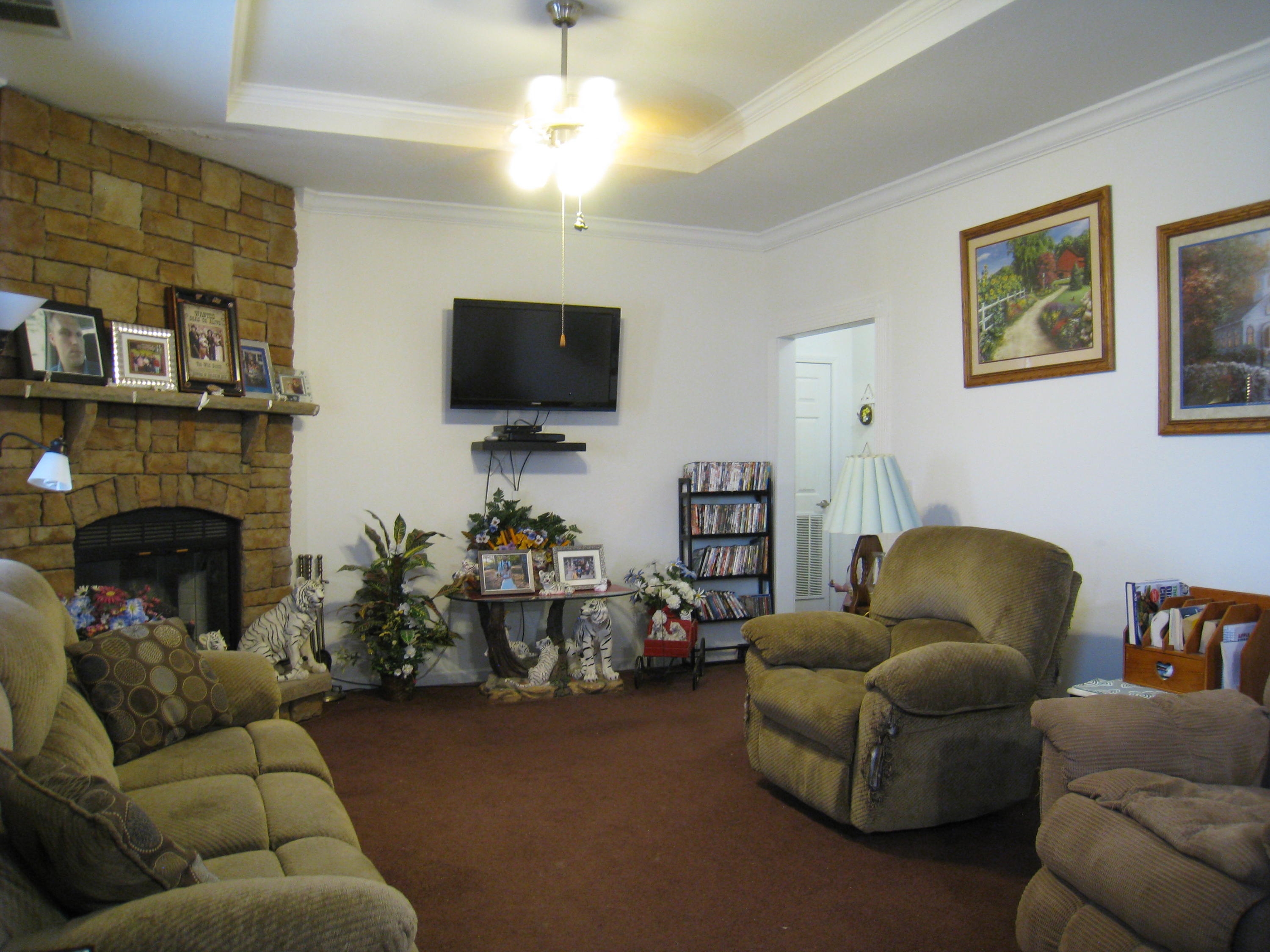 2708 Goodfield Road Decatur, TN 37322 - Photo 3 of 20 IMG_2816