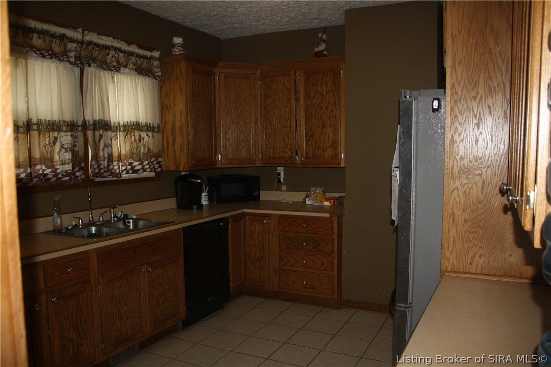3964 North Highland Road Salem, IN 47167 - Photo 17 of 40 Gallery Image 17