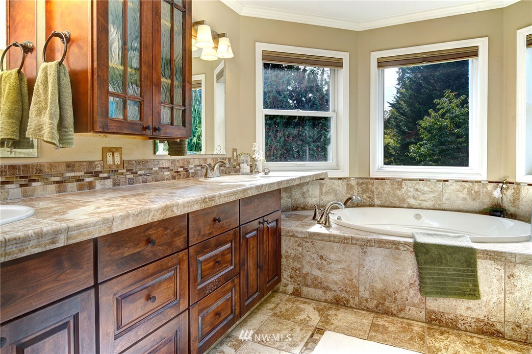 2930 187th Place Southeast Bothell, WA 98012 - Photo 17 of 25 Gallery Image 17