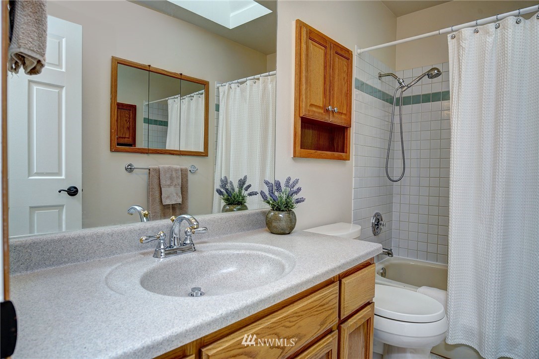 2930 187th Place Southeast Bothell, WA 98012 - Photo 20 of 25 Gallery Image 20