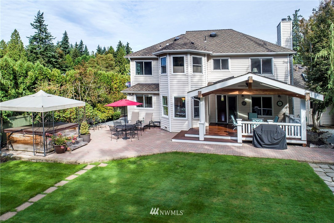 2930 187th Place Southeast Bothell, WA 98012 - Photo 3 of 25 Gallery Image 3