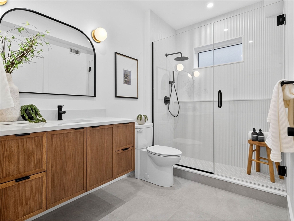 27 Dixwell Street, Unit 4 Boston, MA 02119 - Photo 13 of 15