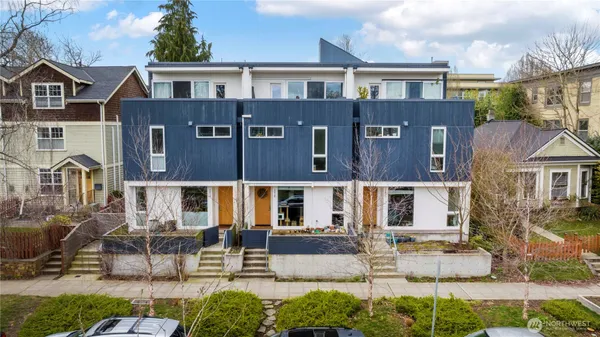 $995,000 | 339 16th Avenue East, Unit B, Seattle, WA 98112