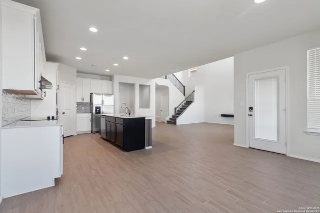 $2,300 | 4015 Wild Bloom Road, Seguin, TX 78155