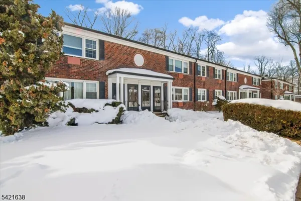 $349,999 | 323 Pitney Place, Unit 323, Morristown, NJ 07960