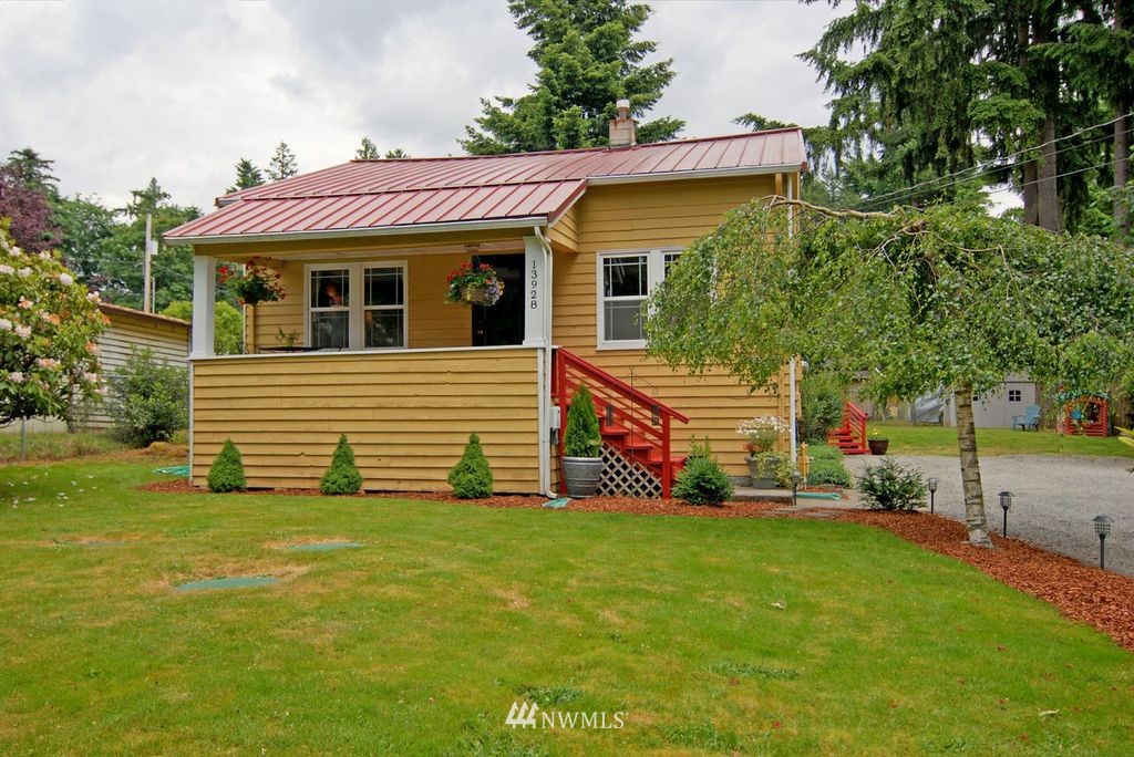 13928 156th Avenue Southeast Renton, WA 98059 - Photo 1 of 15 Gallery Image 1
