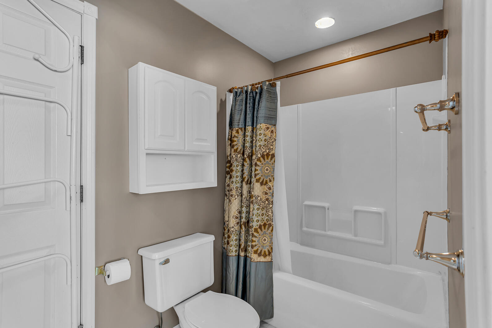 5527 South Jackson Road Jackson, MI 49201 - Photo 31 of 56 0N0A9849