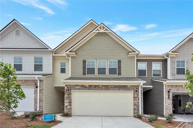 $2,600 | 2768 Wild Laurel Court