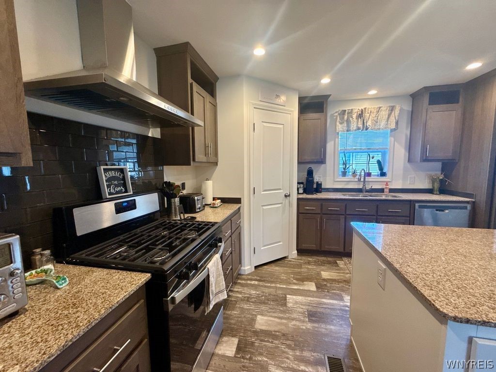 3926 Lockport Olcott Road, Unit 139 Lockport, NY 14094 - Photo 12 of 25