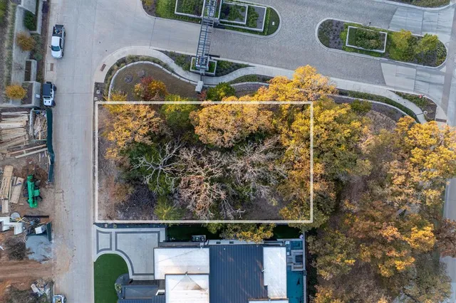 a picture of a outdoor space