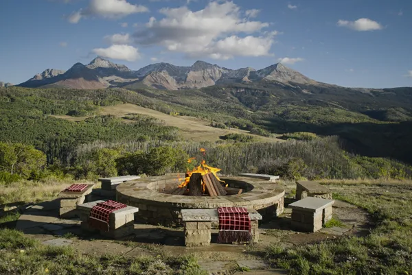 a view of a terrace with sitting area