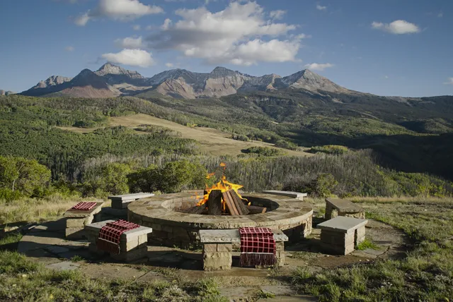 a view of a terrace with sitting area