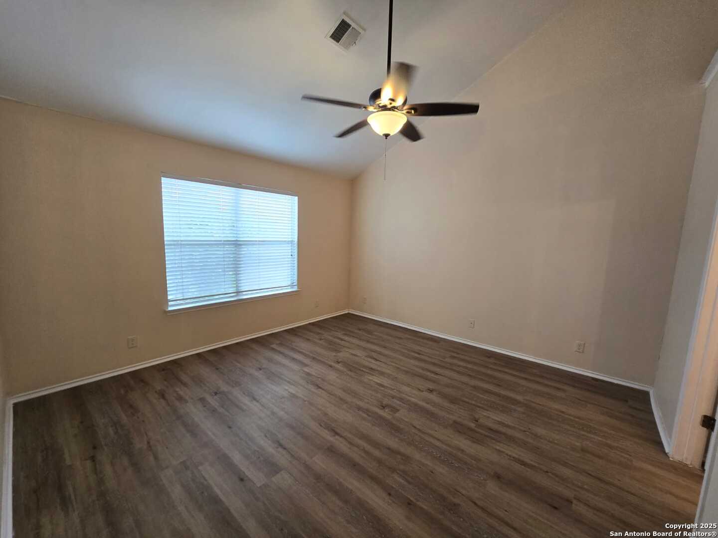 566 Rattler Bluff San Antonio, TX 78251 - Photo 13 of 24