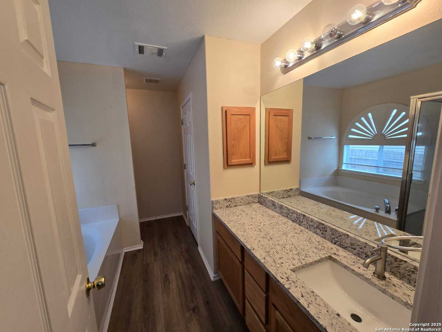 566 Rattler Bluff San Antonio, TX 78251 - Photo 18 of 24