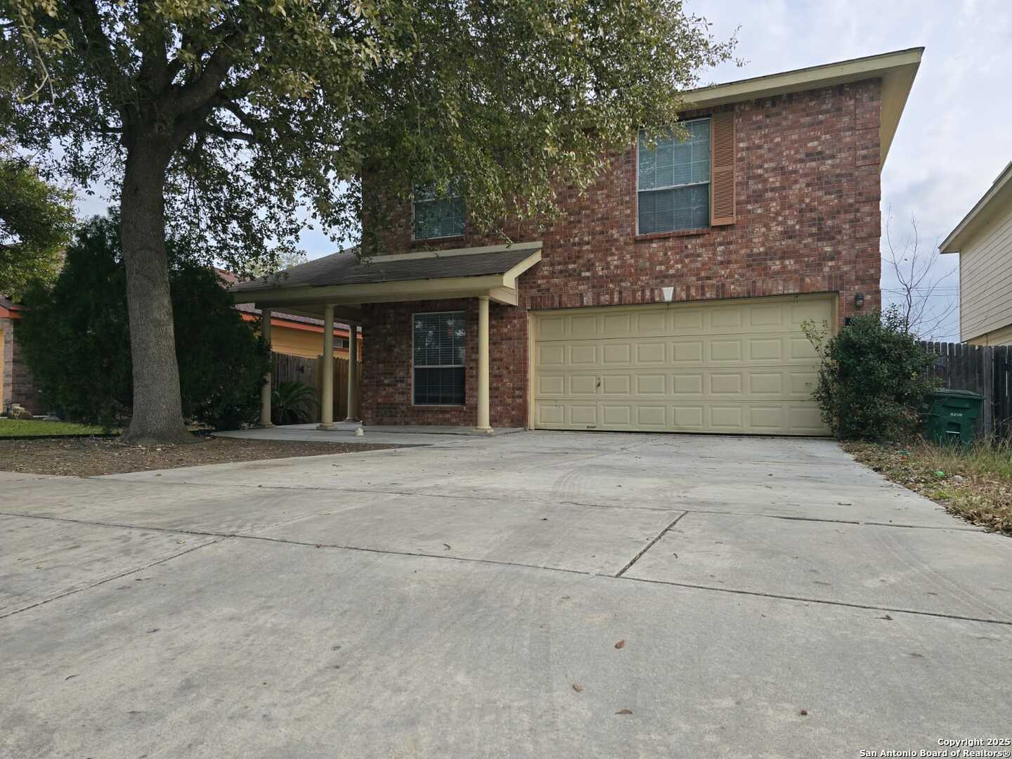 566 Rattler Bluff San Antonio, TX 78251 - Photo 3 of 24
