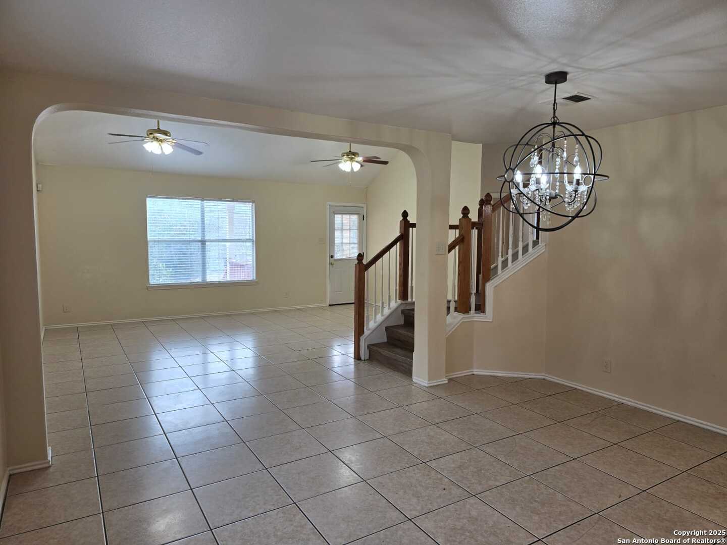 566 Rattler Bluff San Antonio, TX 78251 - Photo 4 of 24