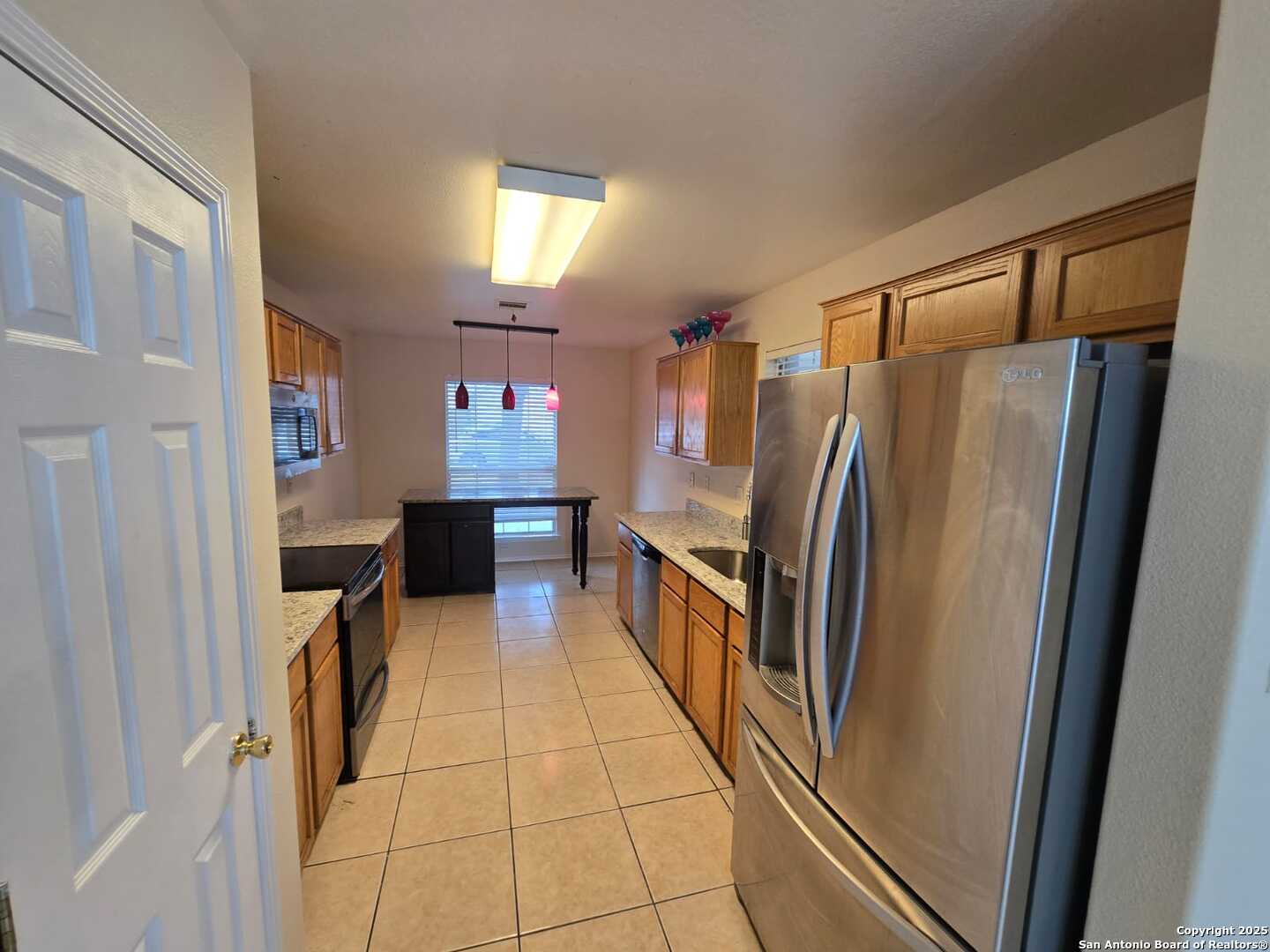 566 Rattler Bluff San Antonio, TX 78251 - Photo 9 of 24