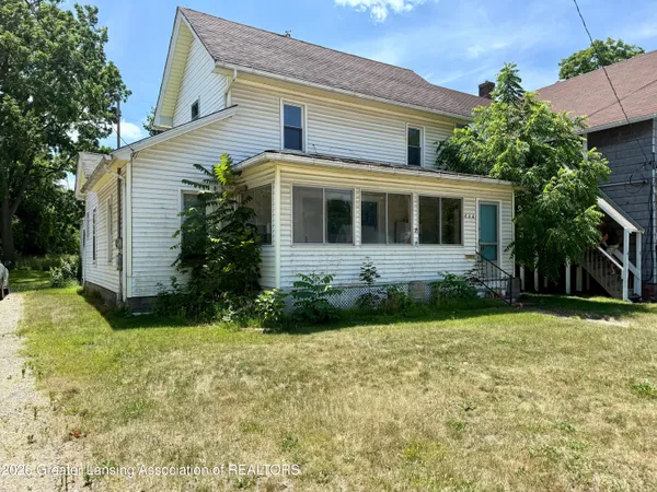 $90,000 | 806 Corunna Avenue, Owosso, MI 48867