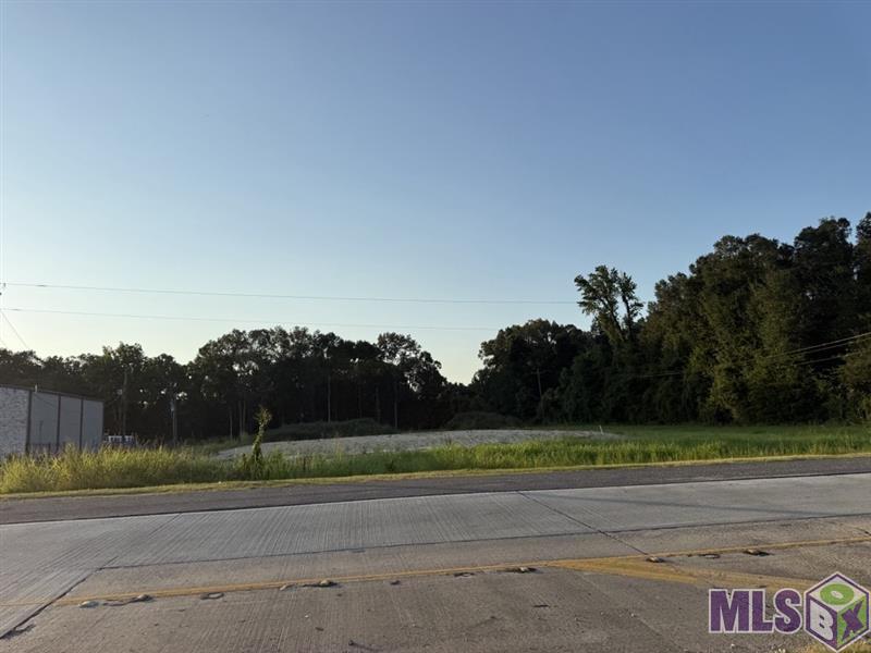 9801 Hooper Road Baton Rouge, LA 70818 - Photo 4 of 5