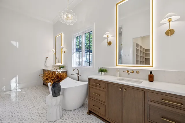 $2,500,000 | 1408 Adams Street, Franklin, TN 37064