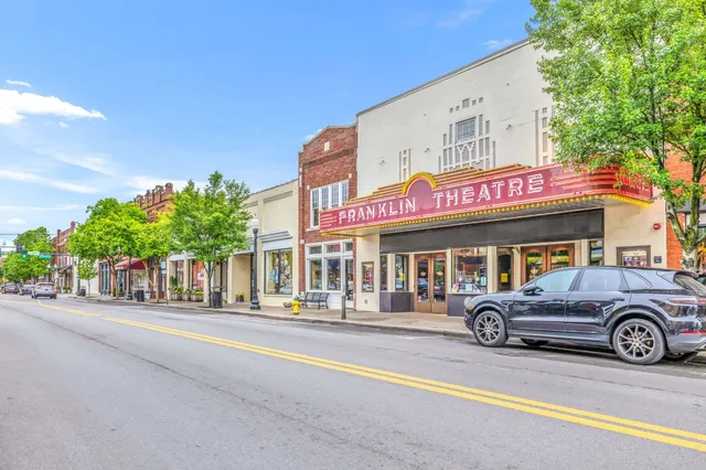 $2,500,000 | 1408 Adams Street, Franklin, TN 37064