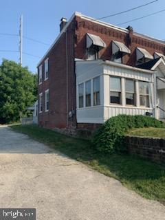 233 East 13th Street Chester, PA 19013 - Photo 2 of 8