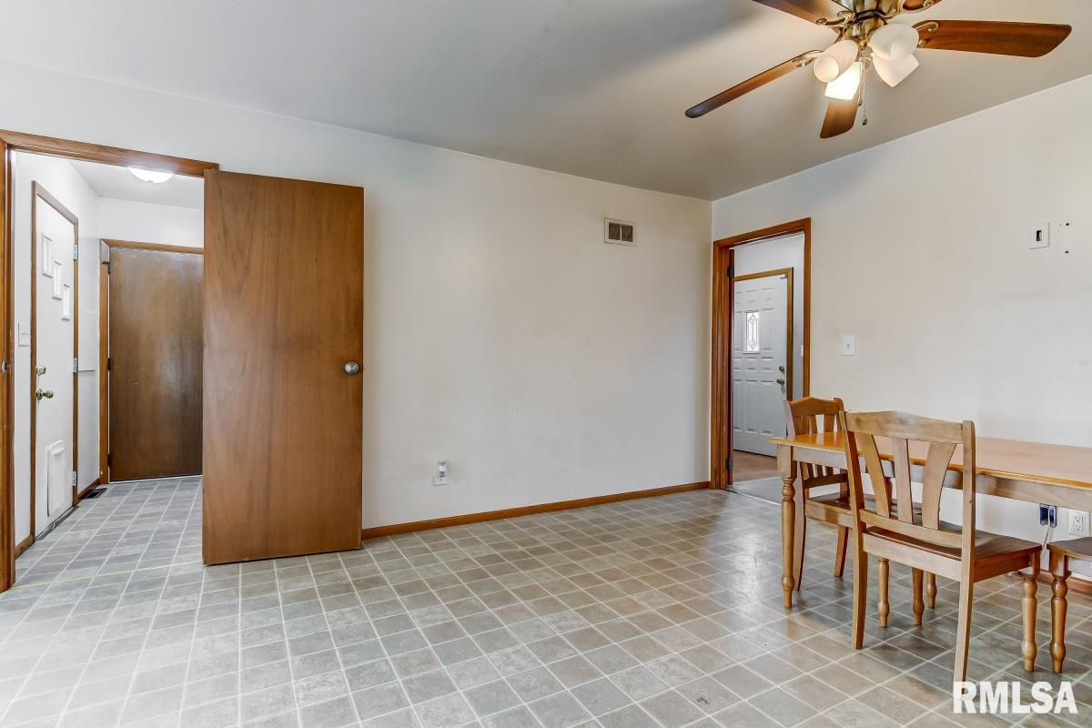 1708 North 30th Street Springfield, IL 62702 - Photo 11 of 31