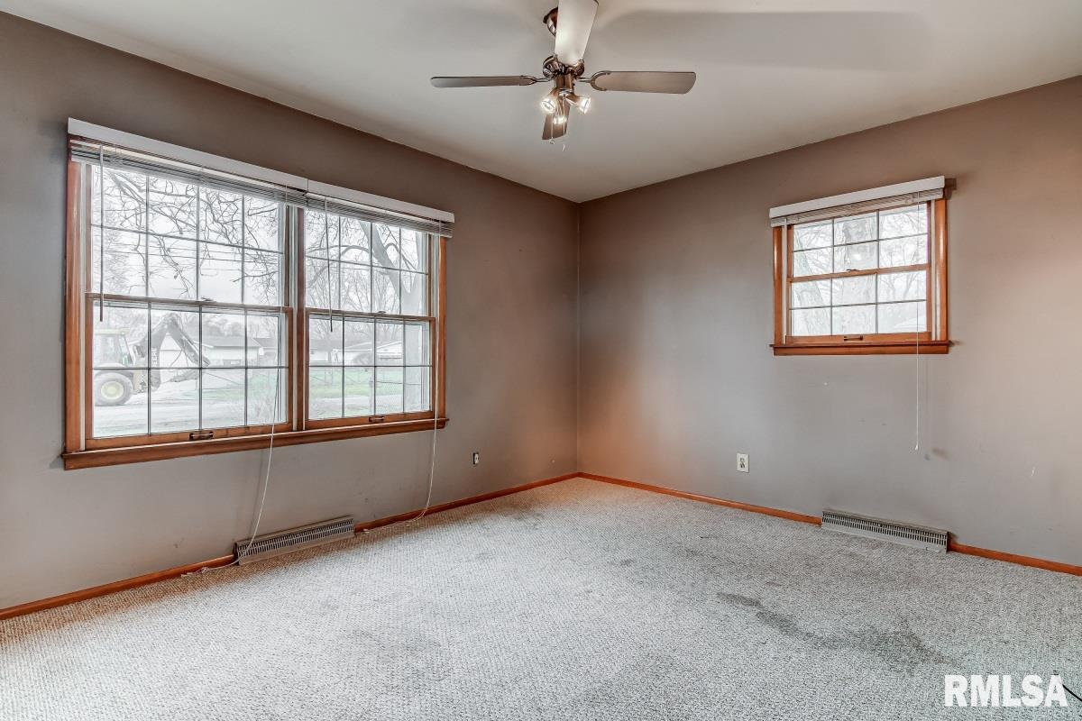 1708 North 30th Street Springfield, IL 62702 - Photo 23 of 31