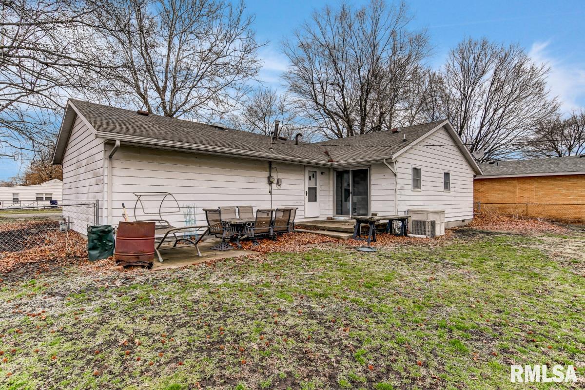 1708 North 30th Street Springfield, IL 62702 - Photo 29 of 31