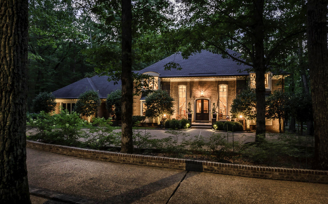 1305 Cumberland Road Chattanooga, TN 37419 - Photo 2 of 44 DSC_8854