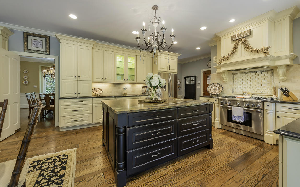 1305 Cumberland Road Chattanooga, TN 37419 - Photo 13 of 44 DSC_8616