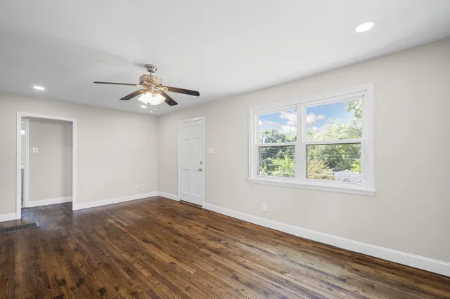 $1,495 | 204 Booth Road, Chattanooga, TN 37411