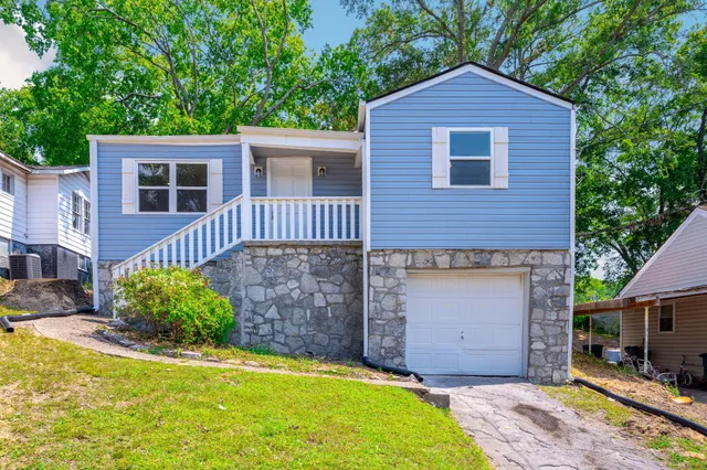 $1,495 | 204 Booth Road, Chattanooga, TN 37411