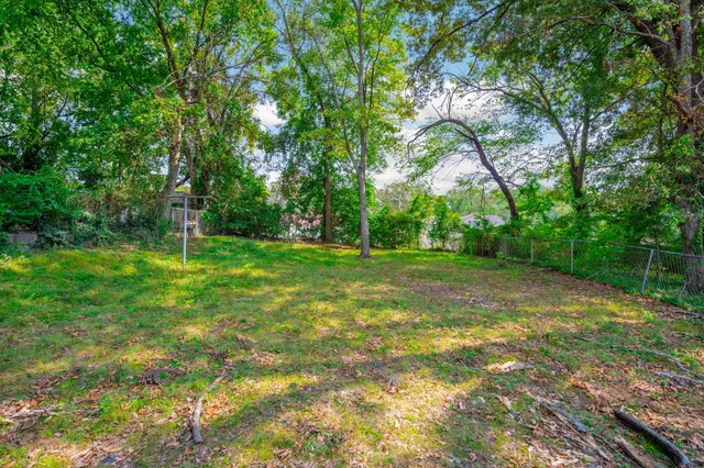 $1,495 | 204 Booth Road, Chattanooga, TN 37411