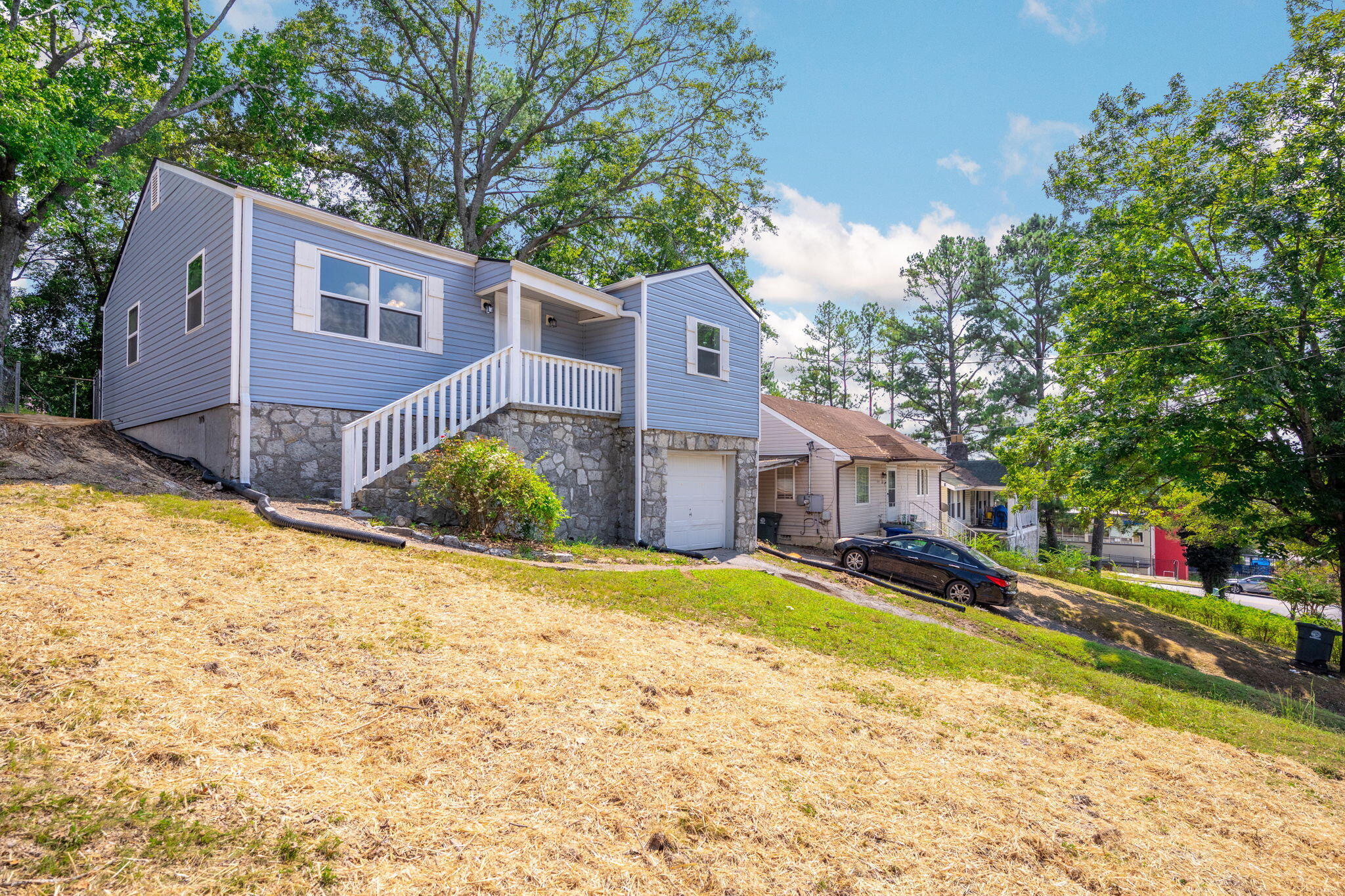 204 Booth Road Chattanooga, TN 37411 - Photo 3 of 25 3-web-or-mls-DSC_6550