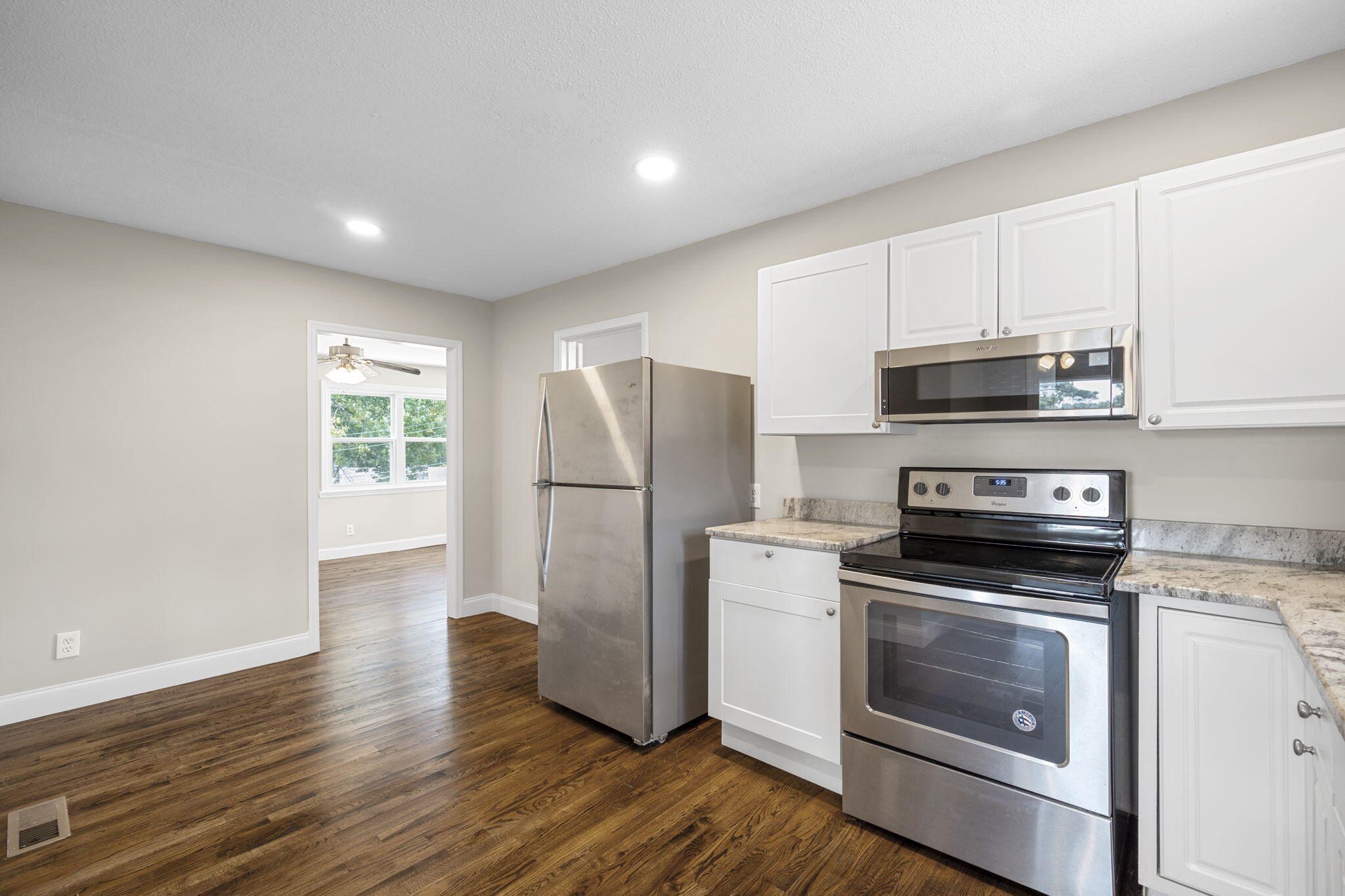 204 Booth Road Chattanooga, TN 37411 - Photo 10 of 25 10-web-or-mls-DSC_6510