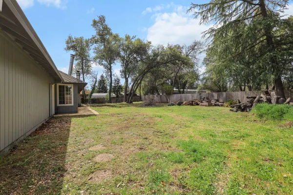 $524,900 | 4646 Alta Camino Drive, Redding, CA 96002