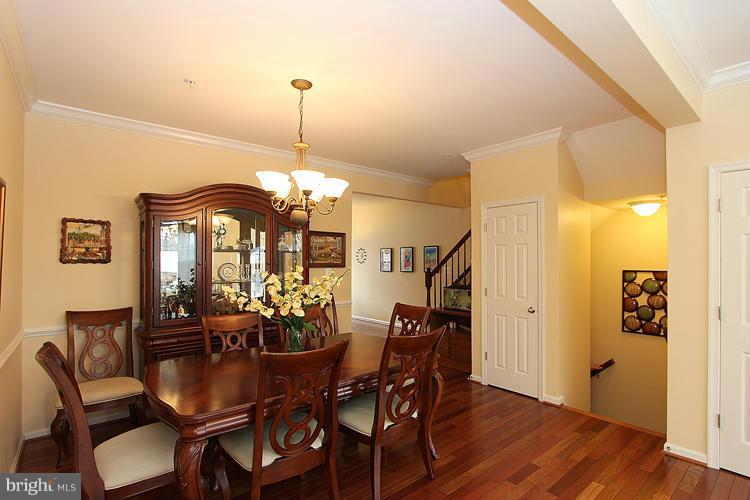 11818 Skylark Road Clarksburg, MD 20871 - Photo 8 of 30 Dining Room