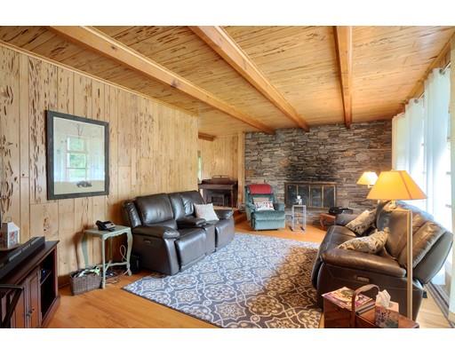 1020 Mammoth Road Dracut, MA 01826 - Photo 10 of 27 Gallery Image 10