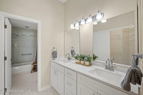 $395,000 | 410 Parkside Place, Unit 410, Indian Harbour Beach, FL 32937